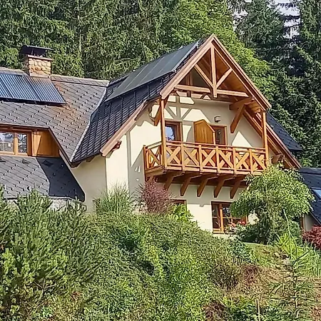 Apartment Hut 2 *