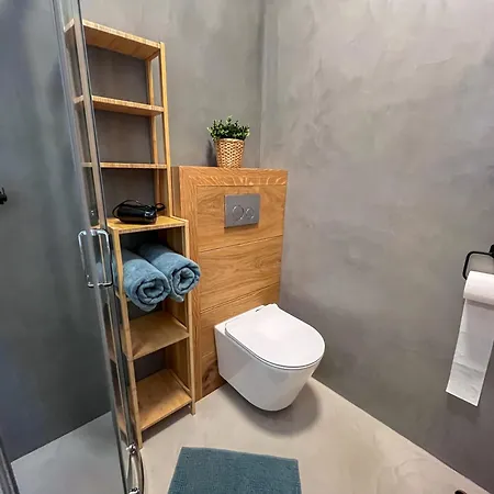 Apartment Hut 2 *
